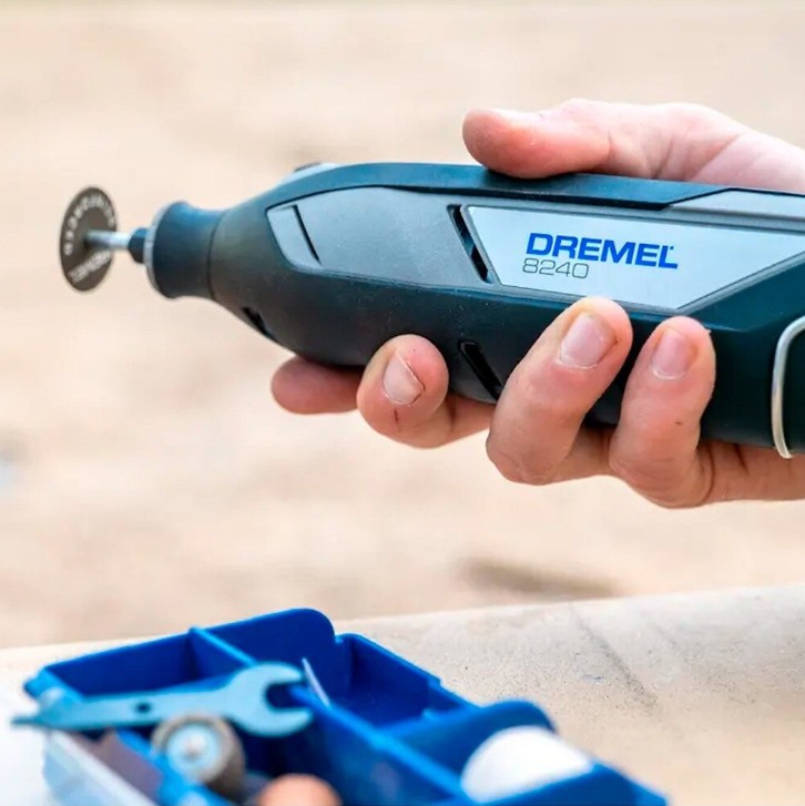 micro-retifica-dremel-8240