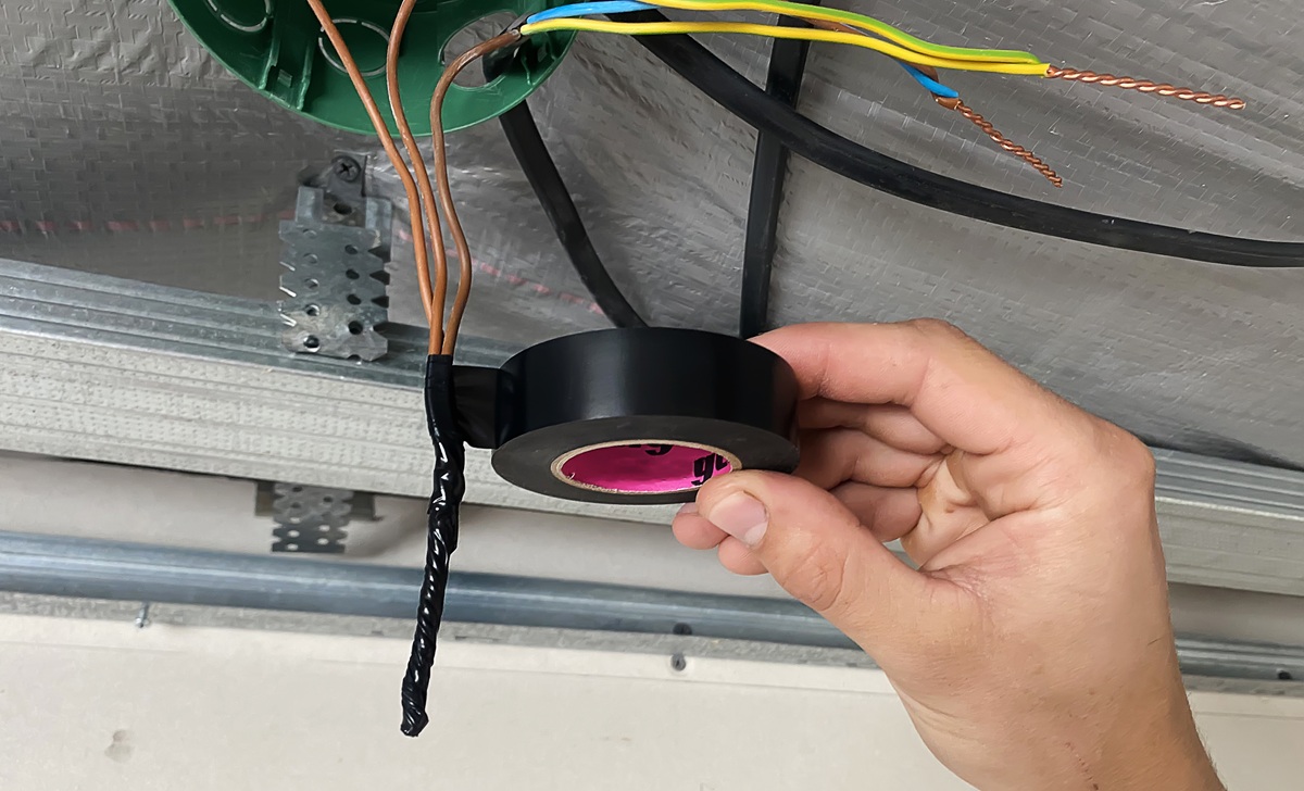 ferramentas-diy-fita-isolante